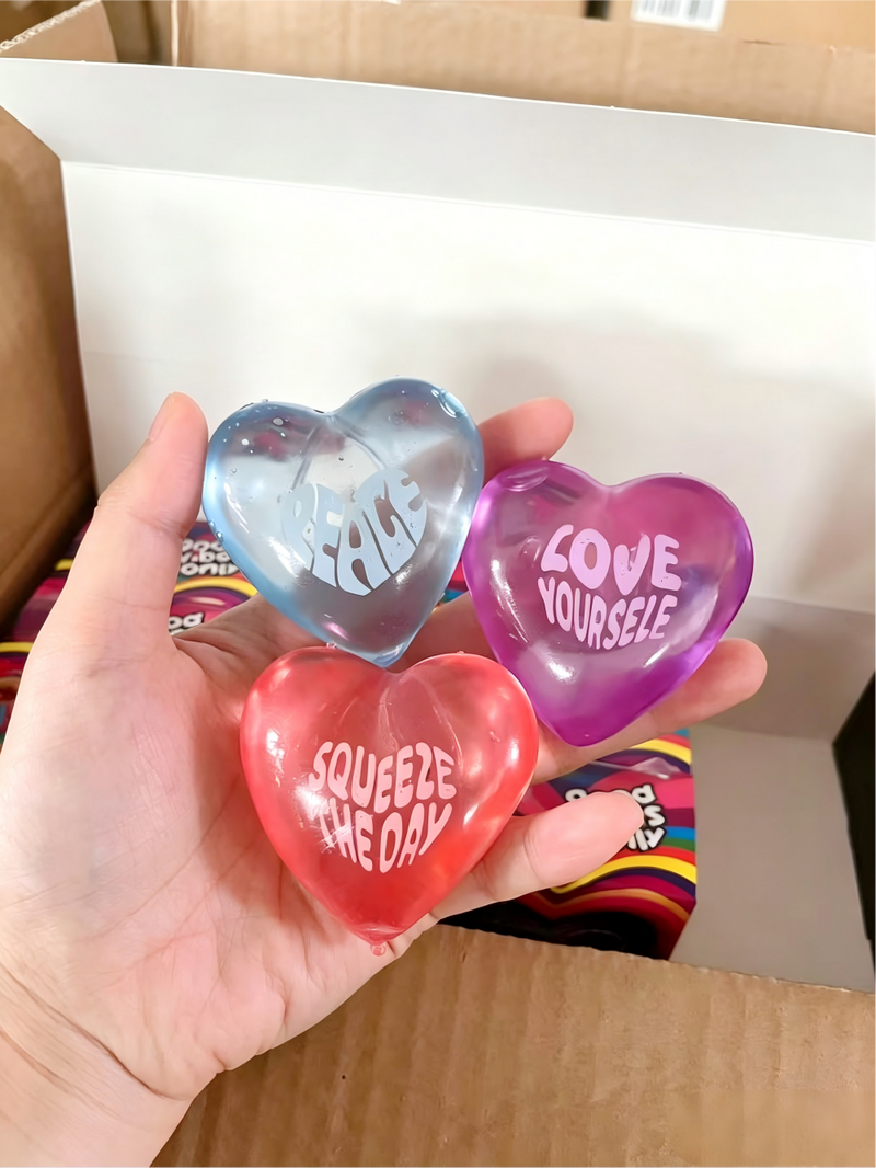 Rts usa_Needoh Love Heart Sugar Squeeze Squishy Stress Ball toys_nina